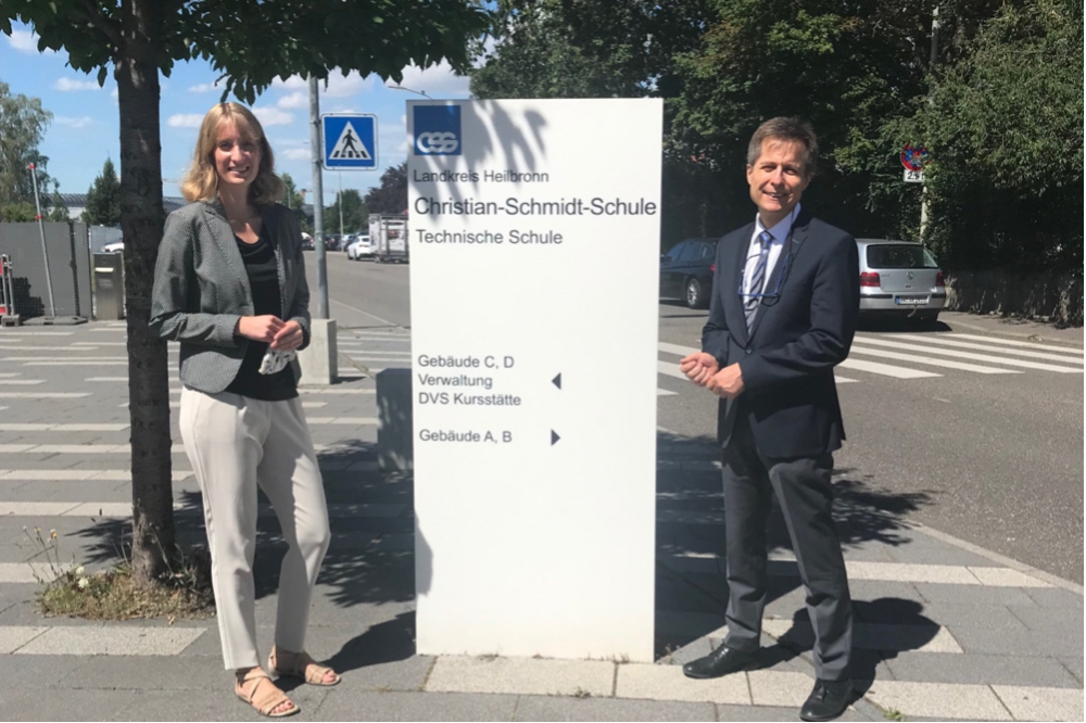 Isabell Huber zu Besuch in der Schristian-Schmidt-Schule